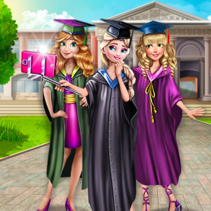 BFFs Graduation Selfie