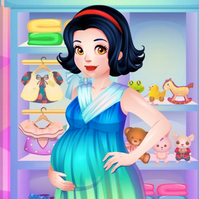 Snow White Pregnancy