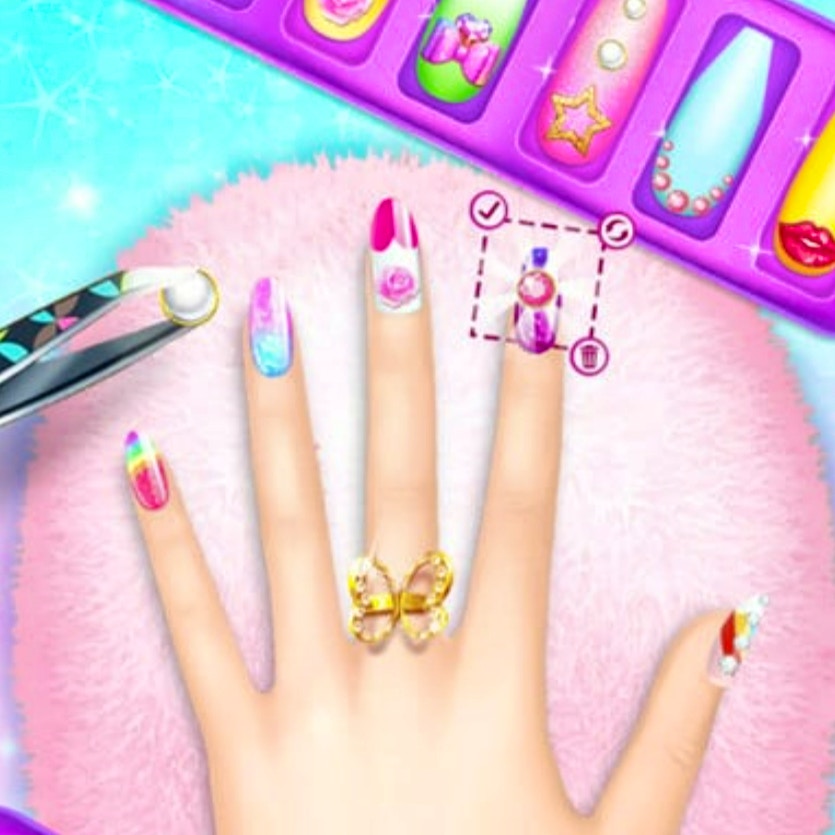 Nail Salon - Marie's Girl Games